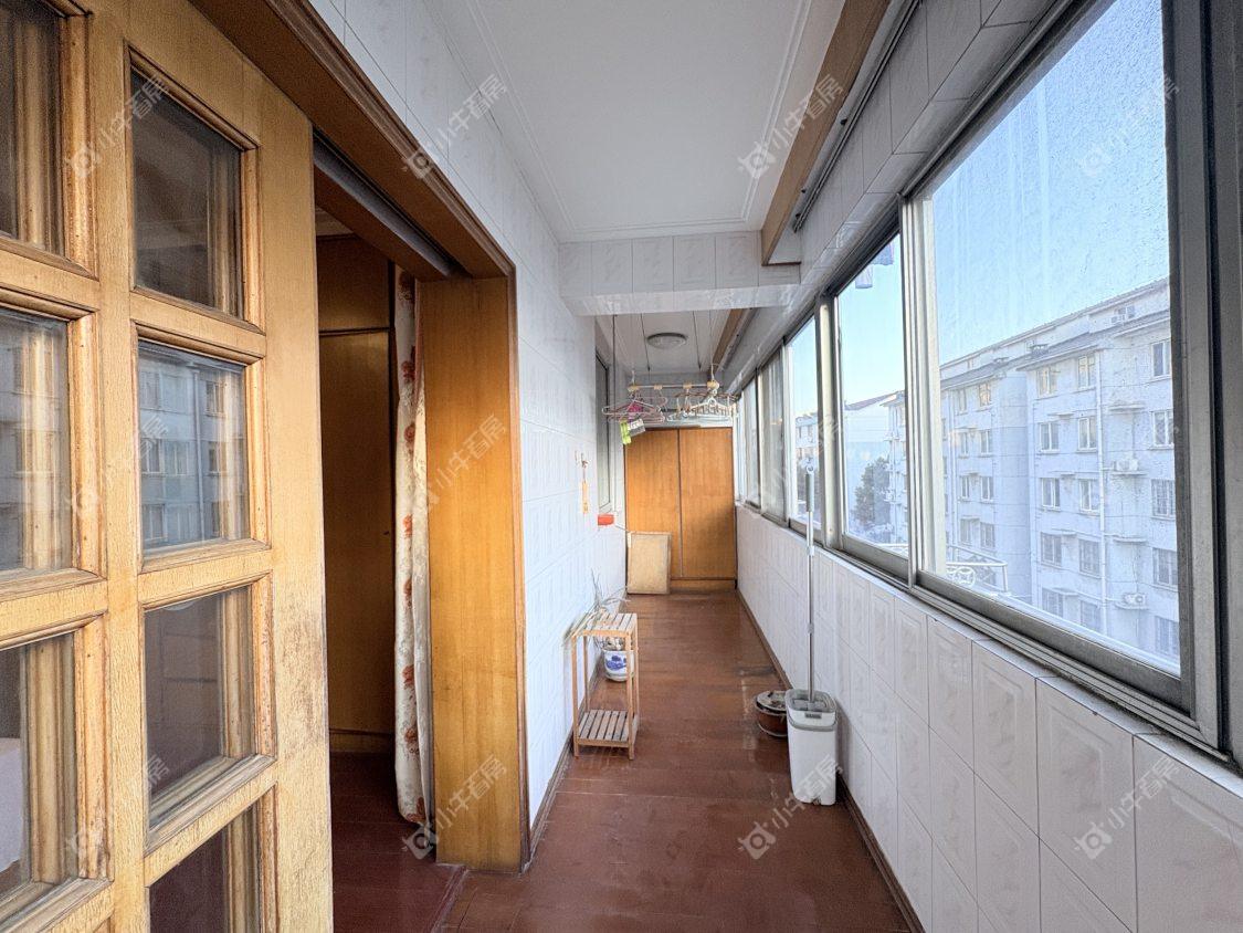 镇江中山路开关厂综合楼在售二手房源室内图_小牛看房