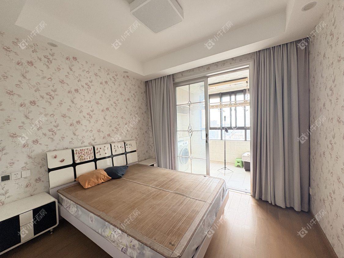 镇江昆仑华府在售二手房源室内图_小牛看房