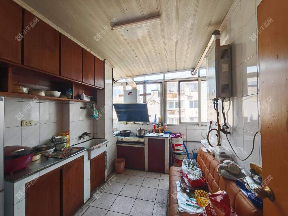 镇江云阳新村在售二手房源室内图_小牛看房