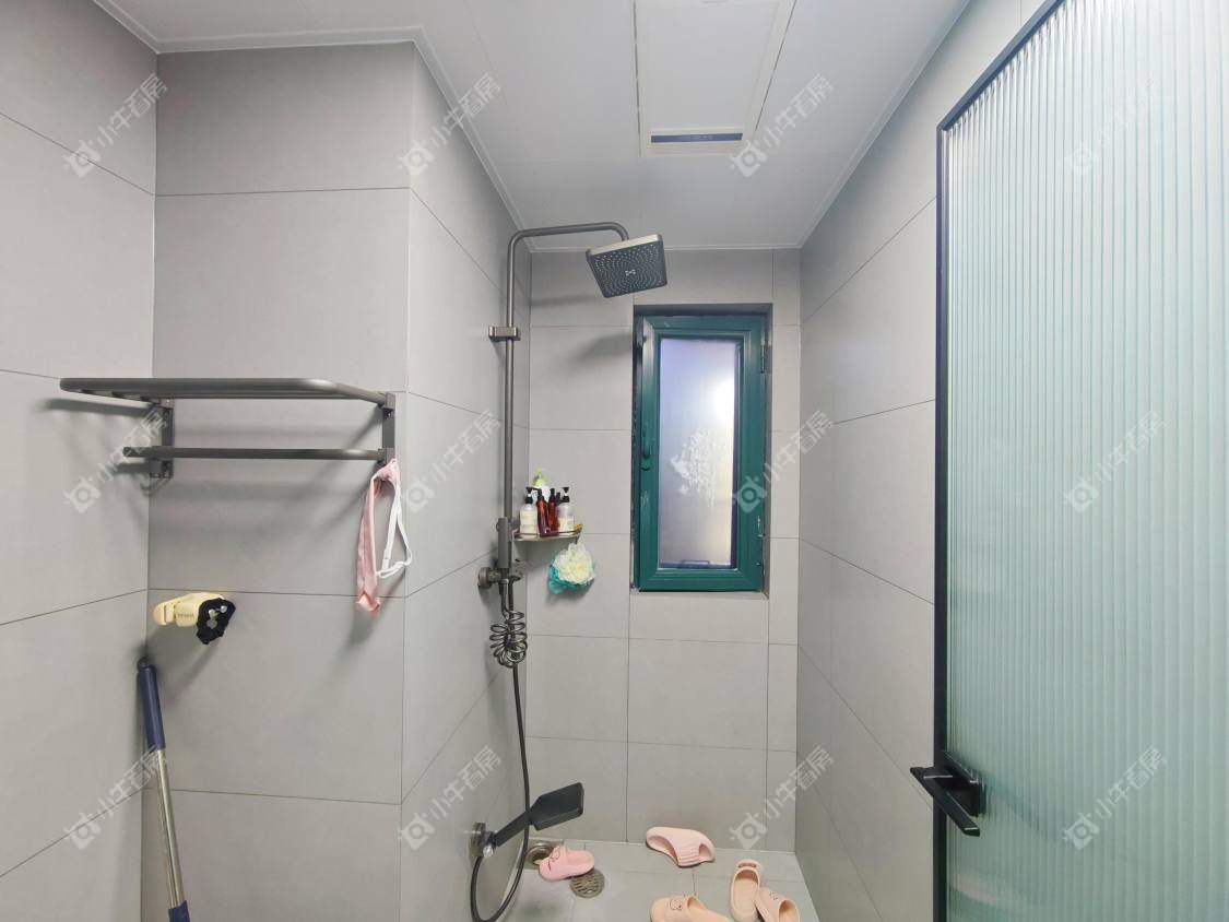 镇江恒大名都二三期在售二手房源室内图_小牛看房