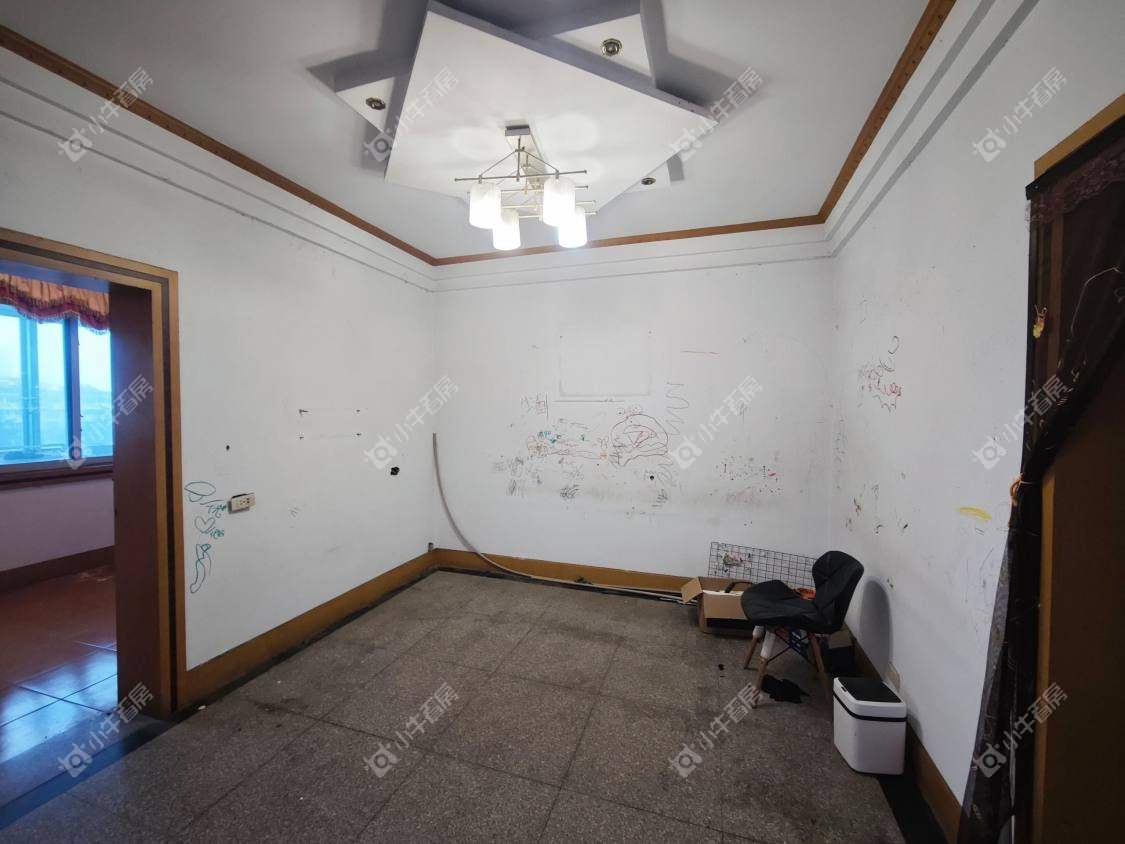 镇江万善园在售二手房源室内图_小牛看房