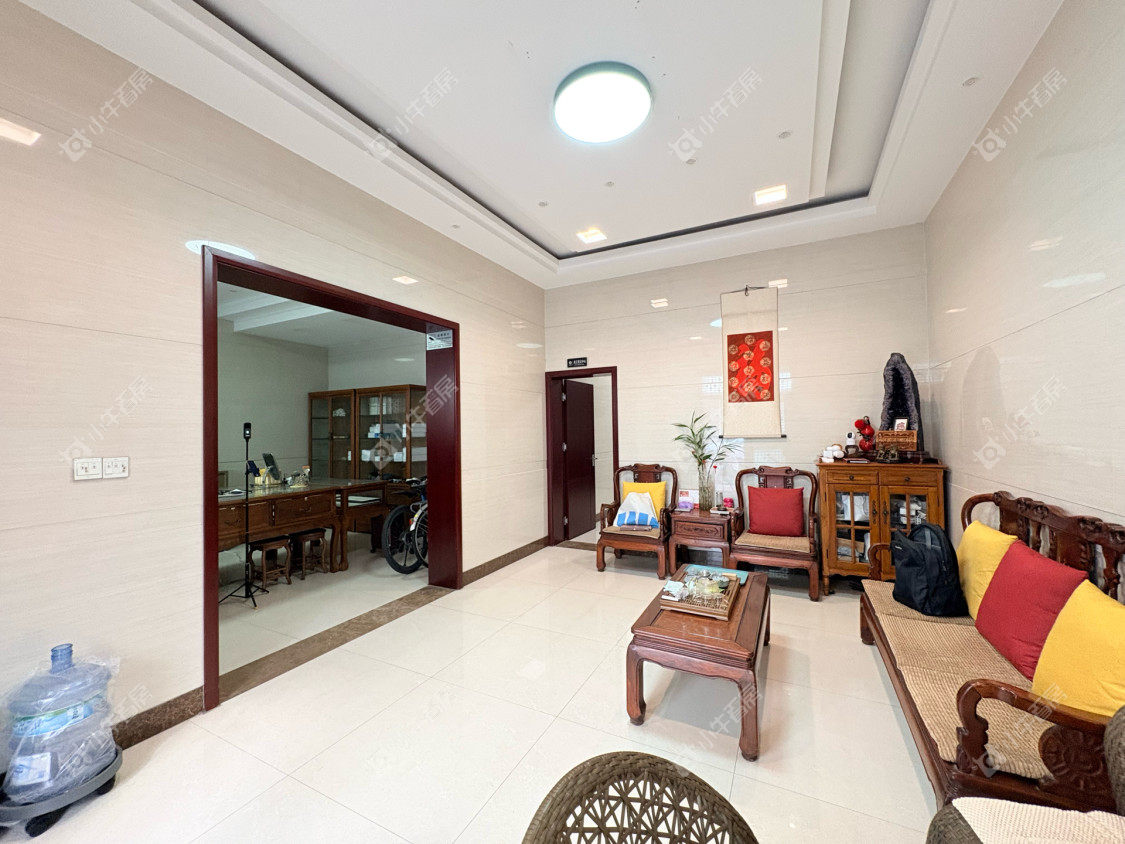 镇江商业街在售二手房源室内图_小牛看房