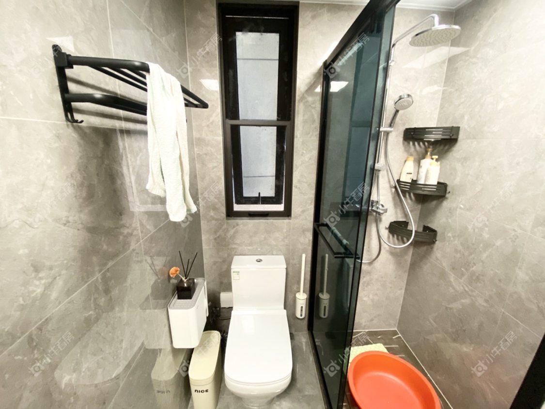 镇江红星天铂在售二手房源室内图_小牛看房