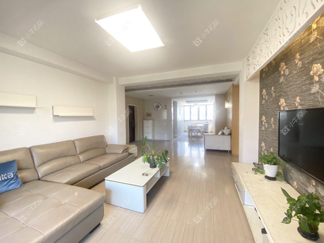 镇江欧洲城在售二手房源室内图_小牛看房