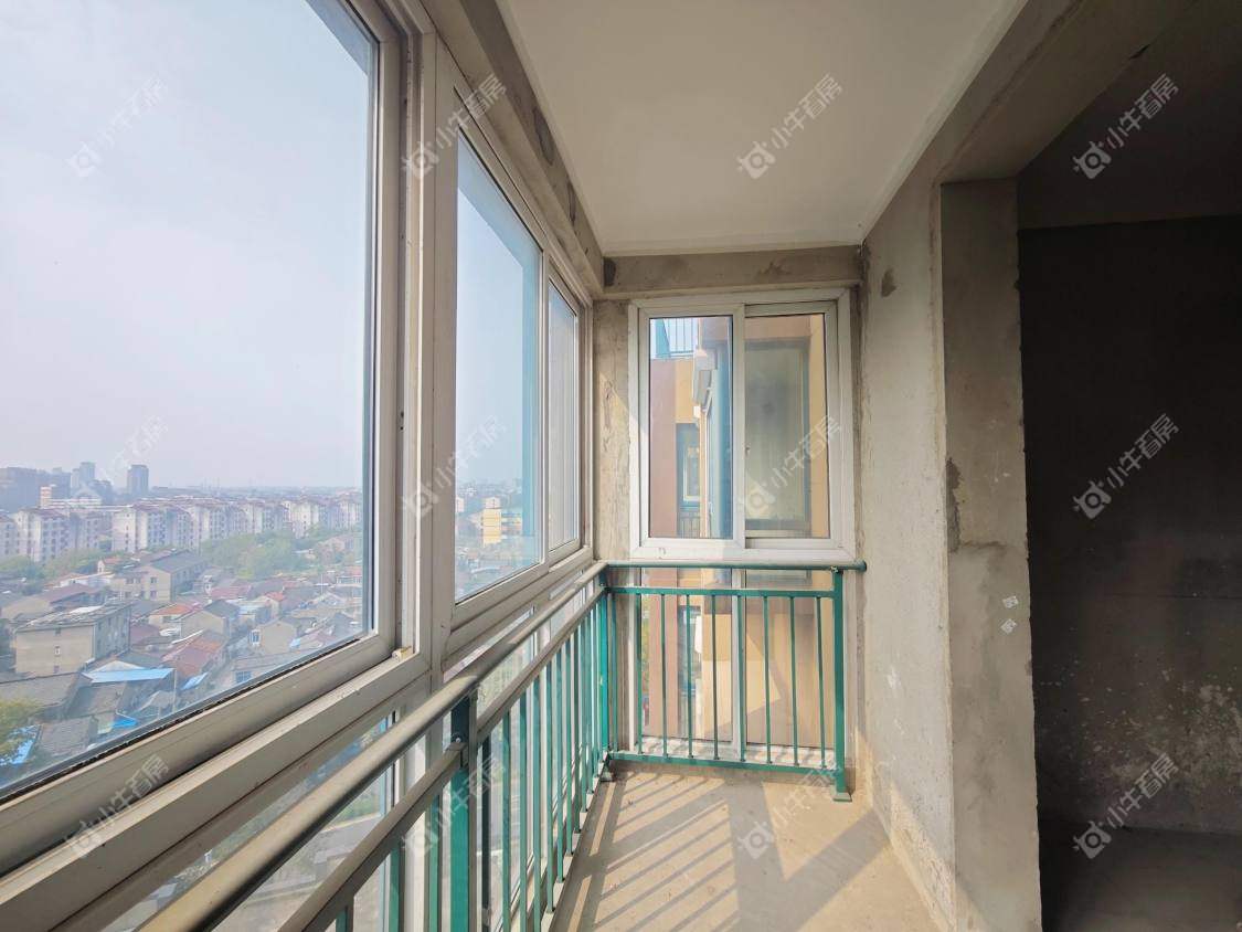 镇江南门花园在售二手房源室内图_小牛看房