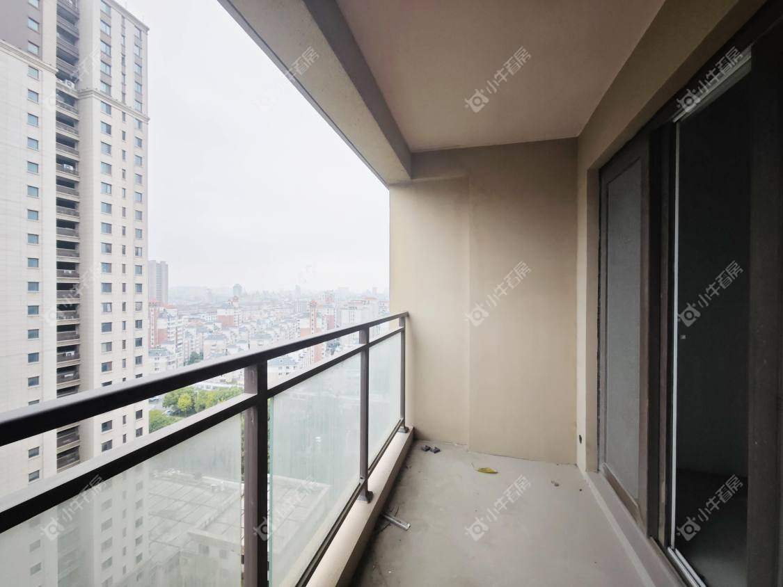 镇江大亚第一城在售二手房源室内图_小牛看房