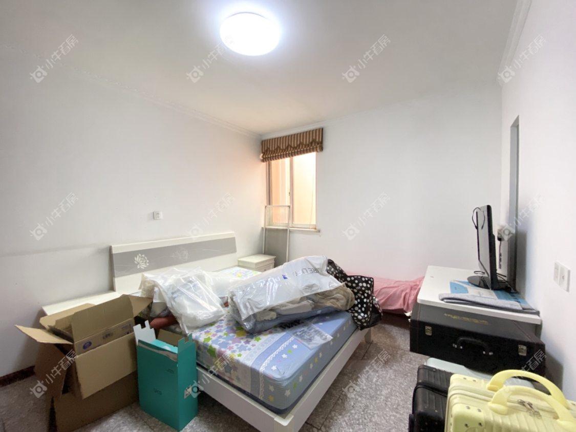 镇江万善园二村在售二手房源室内图_小牛看房