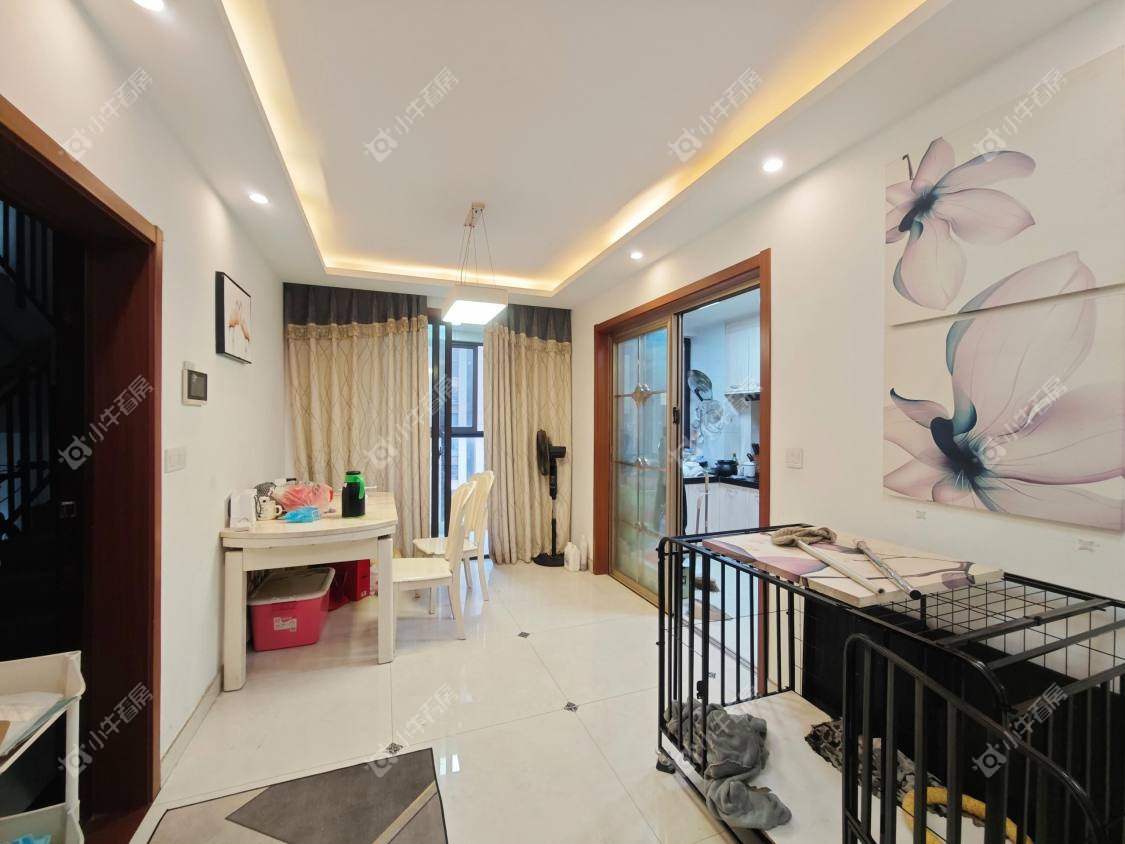 镇江华都锦城在售二手房源室内图_小牛看房