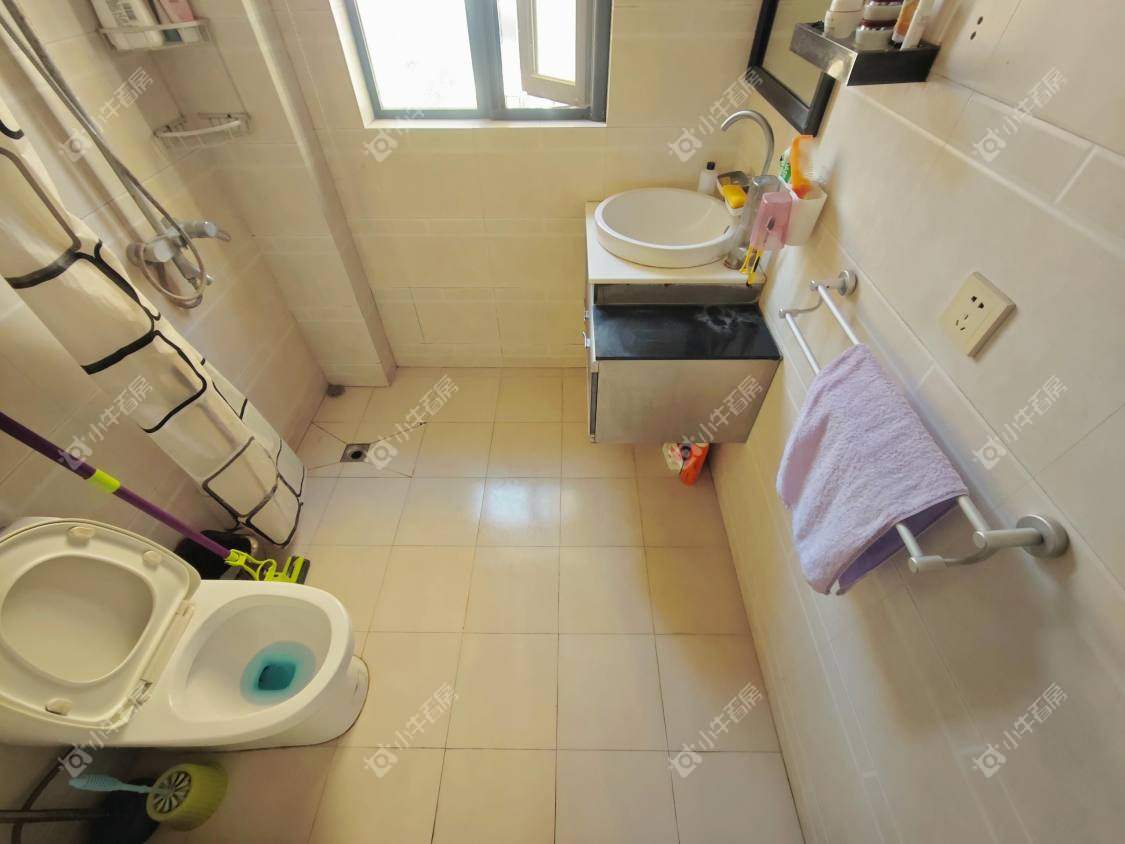 镇江佳景天城在售二手房源室内图_小牛看房