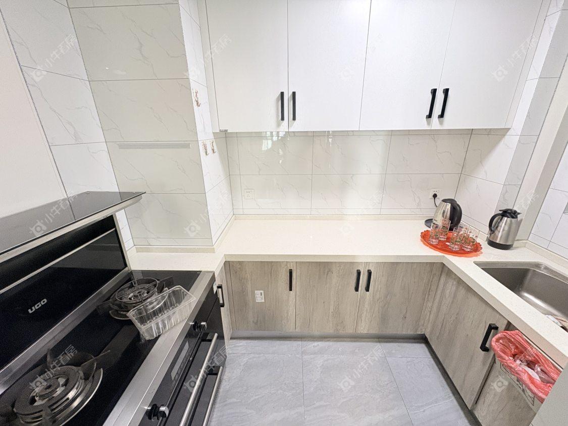 镇江荣城国际一期在售二手房源室内图_小牛看房