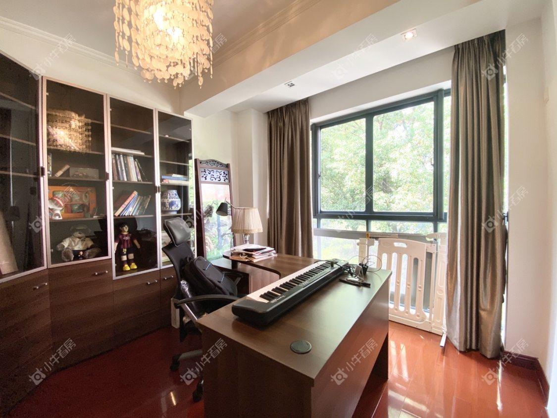 镇江天波城在售二手房源室内图_小牛看房