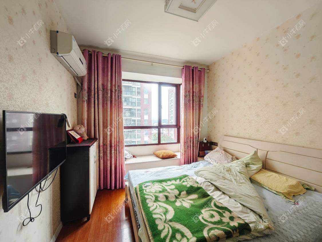 镇江天波城在售二手房源室内图_小牛看房