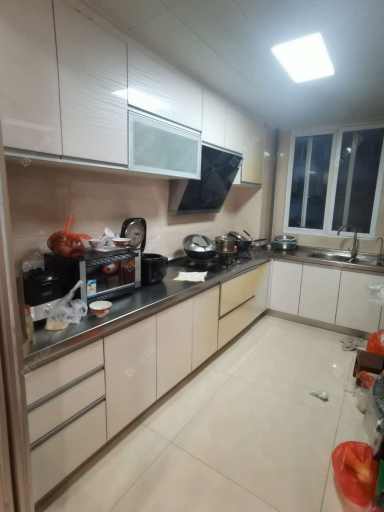 镇江华南园中园3室2厅2卫在售二手房房源图片