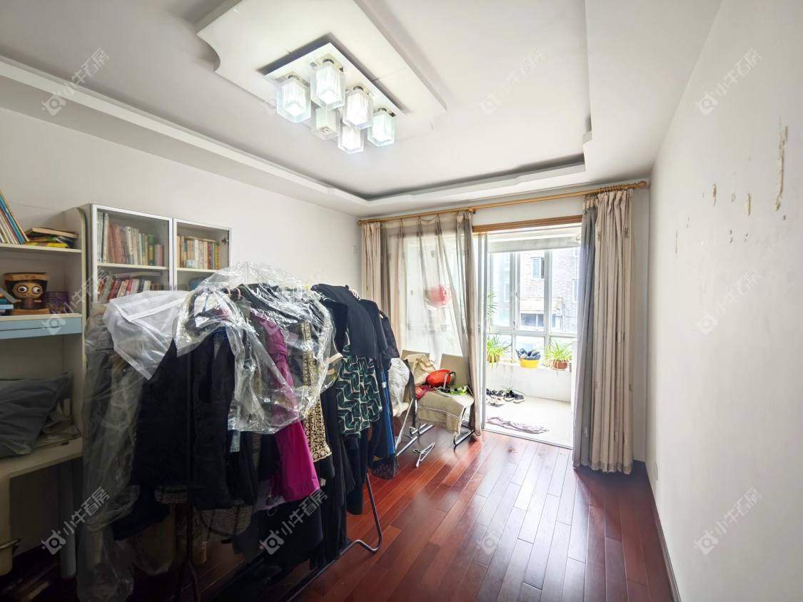 镇江江南嘉园在售二手房源室内图_小牛看房