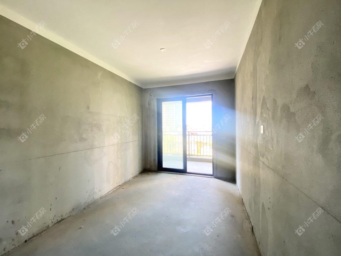 镇江凤熹台在售二手房源室内图_小牛看房