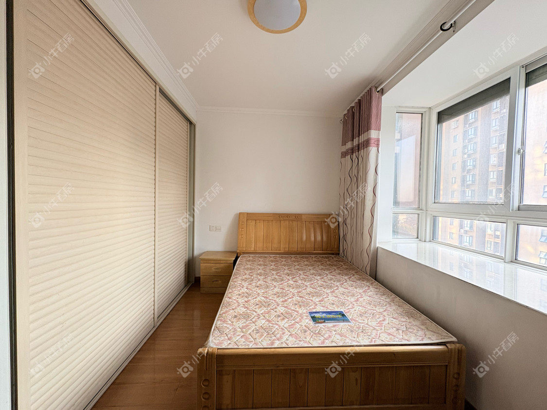 镇江南门花园在售二手房源室内图_小牛看房