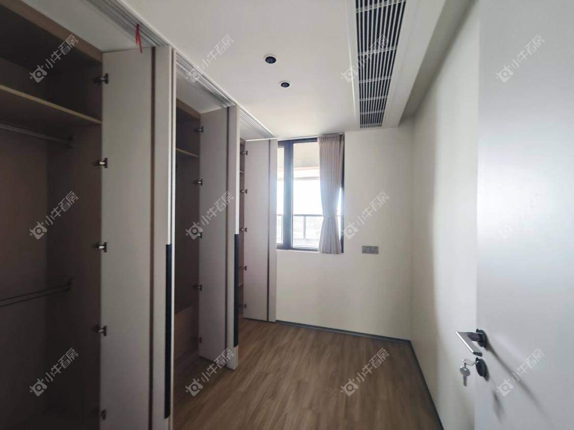 镇江天怡紫宸在售二手房源室内图_小牛看房