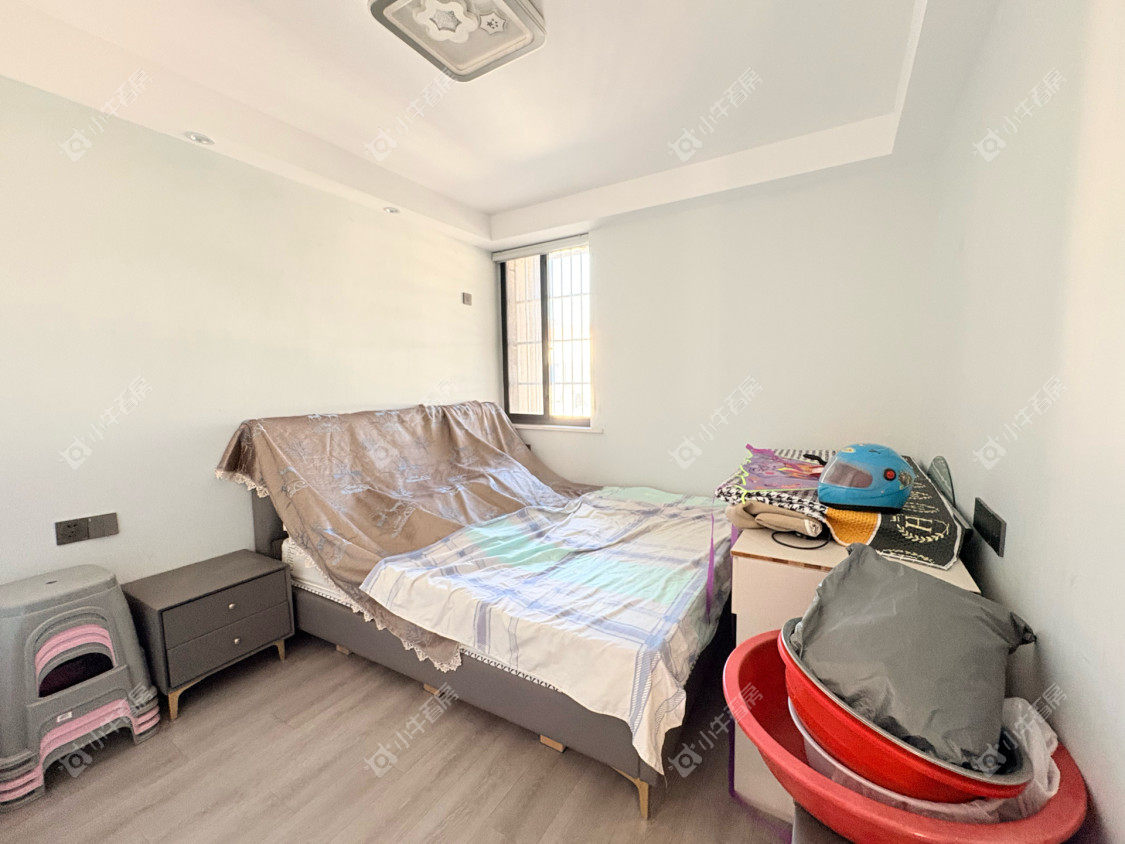 镇江凤凰新村在售二手房源室内图_小牛看房