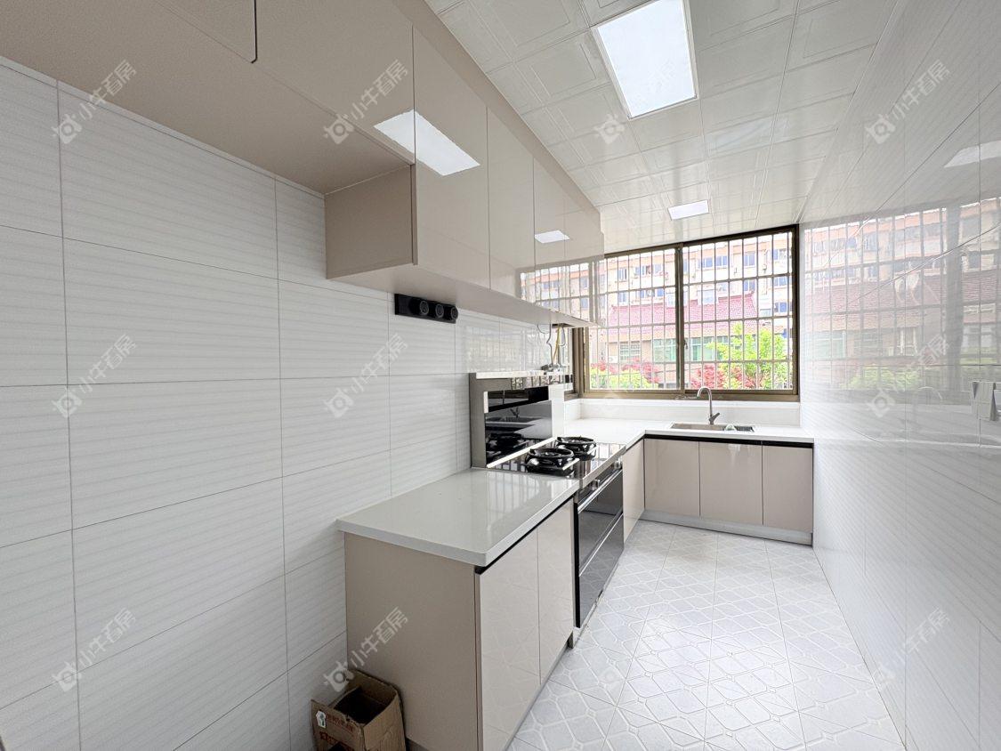 镇江华南新村在售二手房源室内图_小牛看房