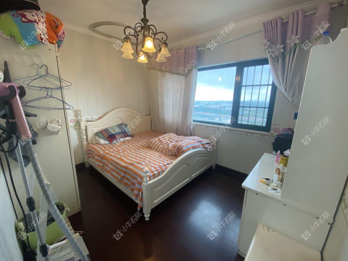 镇江恒大城在售二手房源室内图_小牛看房