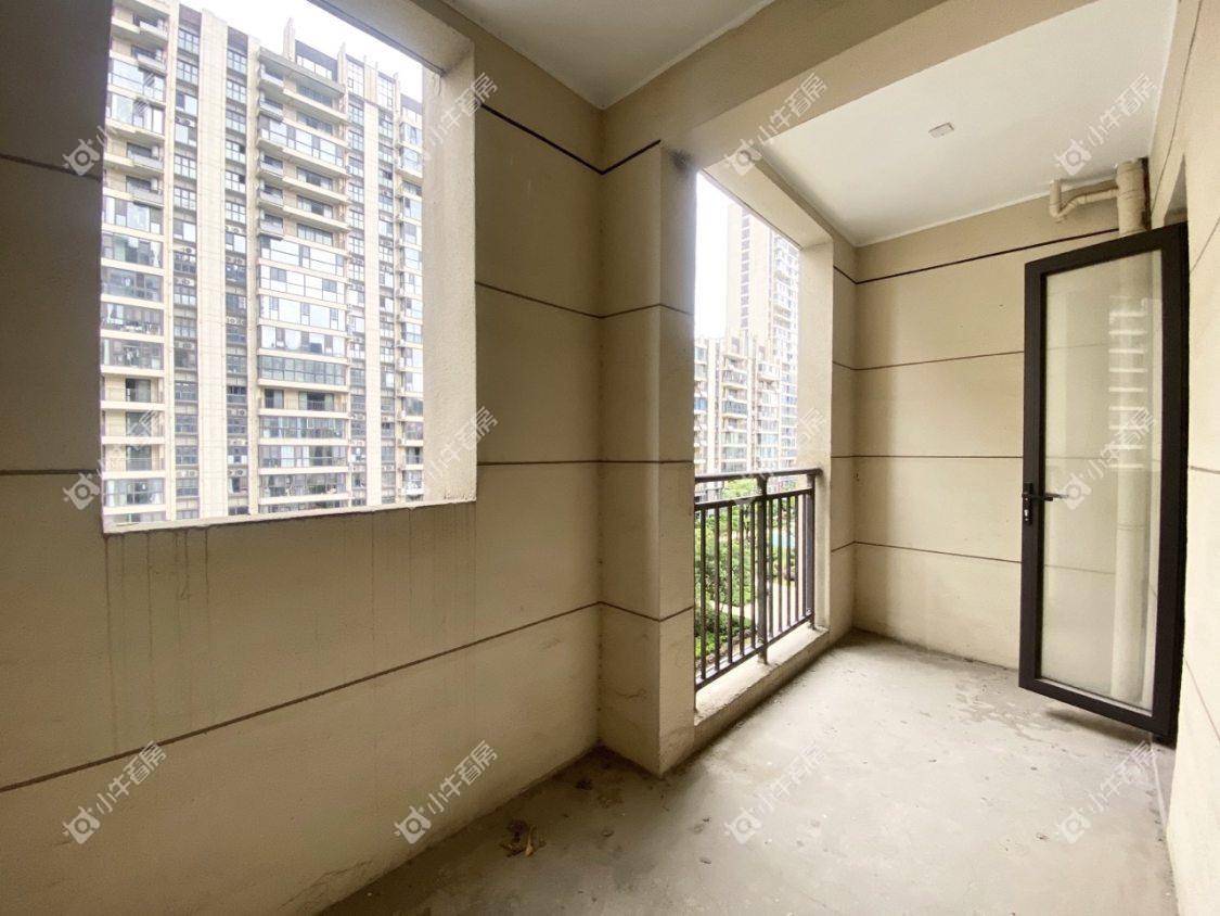 镇江凤熹台在售二手房源室内图_小牛看房