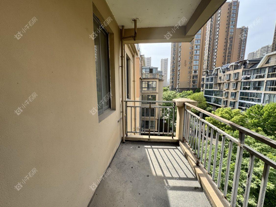 镇江华都锦城在售二手房源室内图_小牛看房