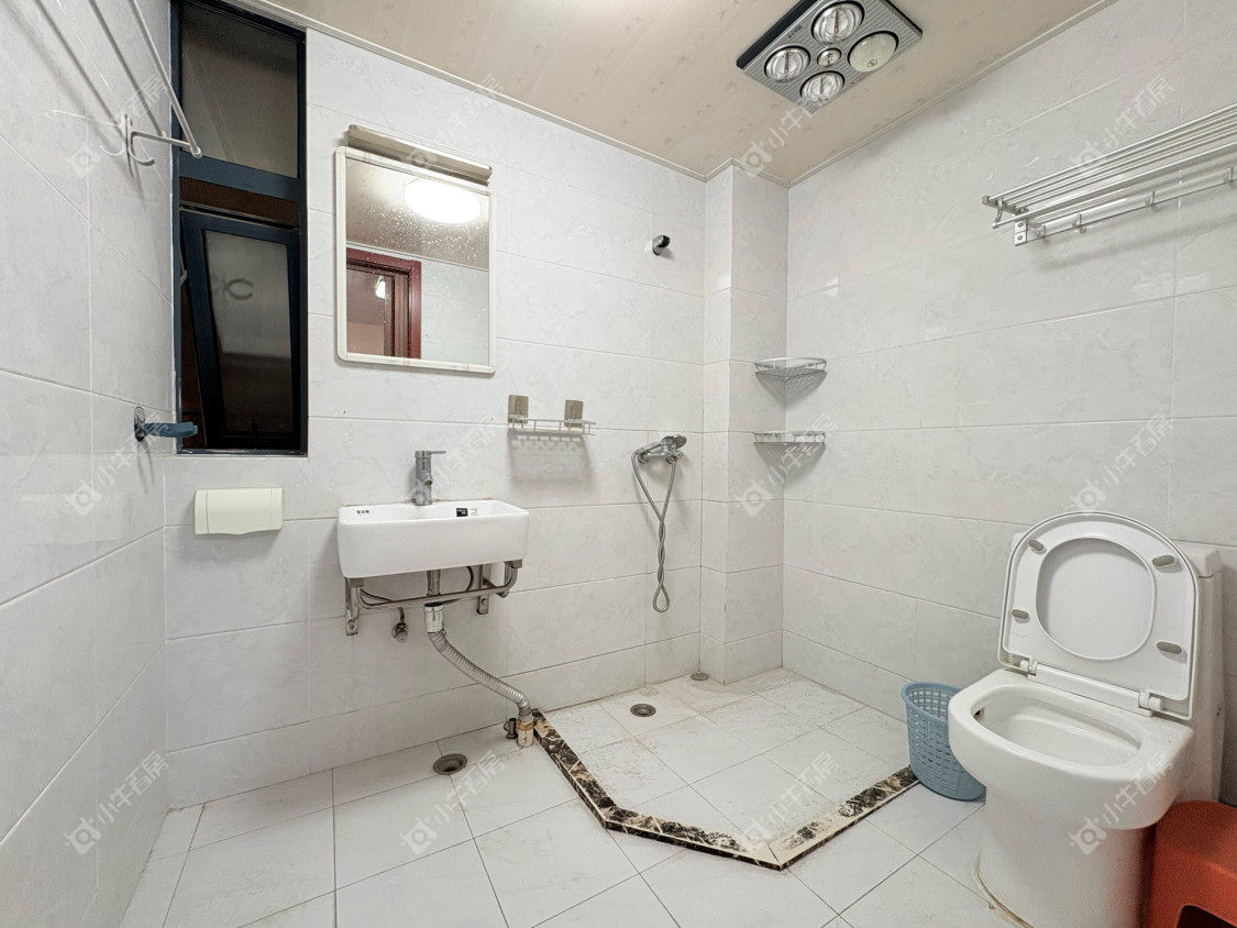 镇江荣城国际一期在售二手房源室内图_小牛看房