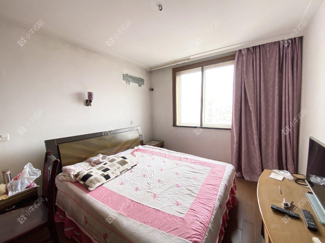 镇江大桥东苑在售二手房源室内图_小牛看房