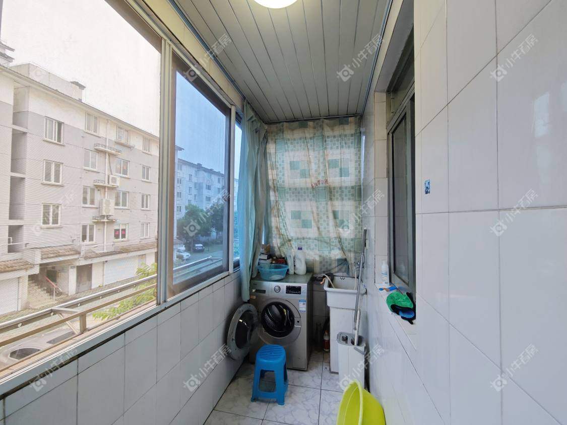 镇江轮船路在售二手房源室内图_小牛看房