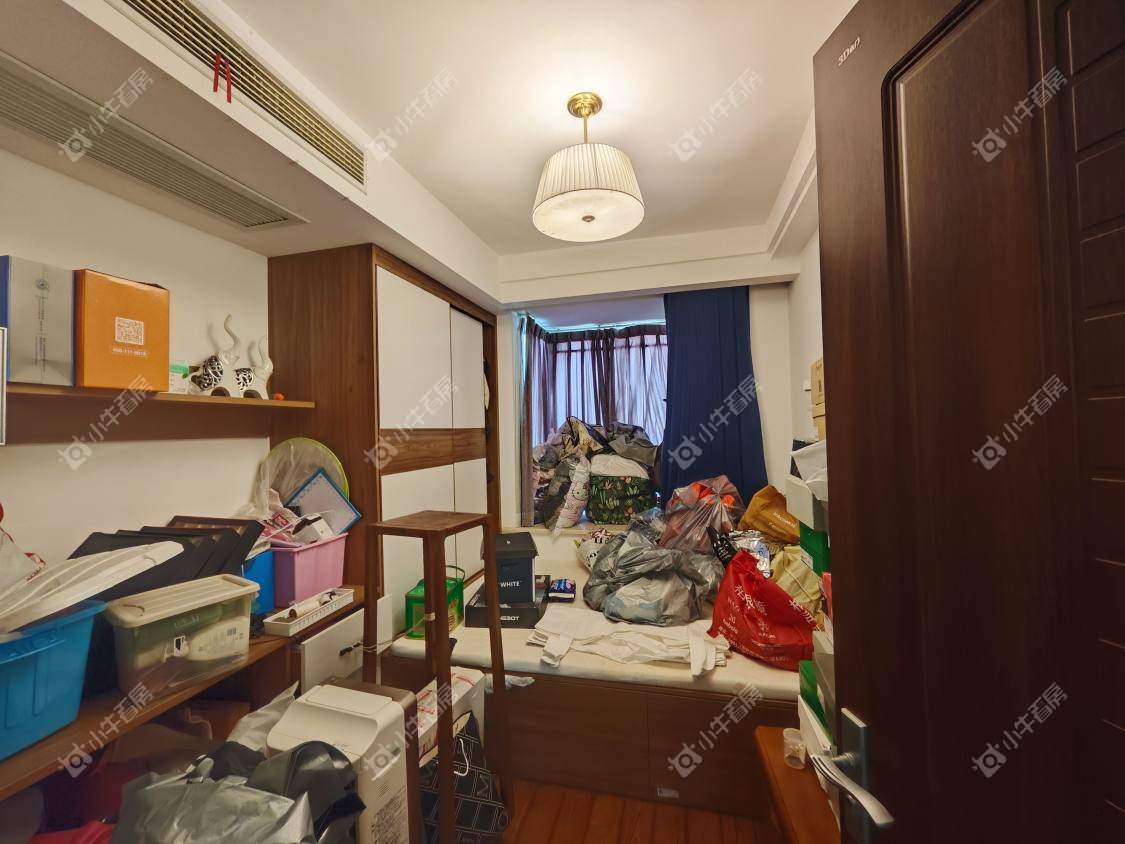 镇江南门花园在售二手房源室内图_小牛看房