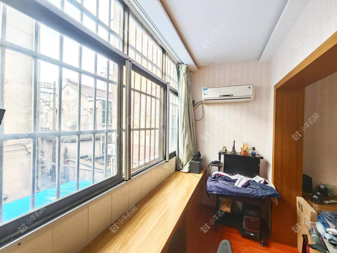 镇江赵家涵小区在售二手房源室内图_小牛看房