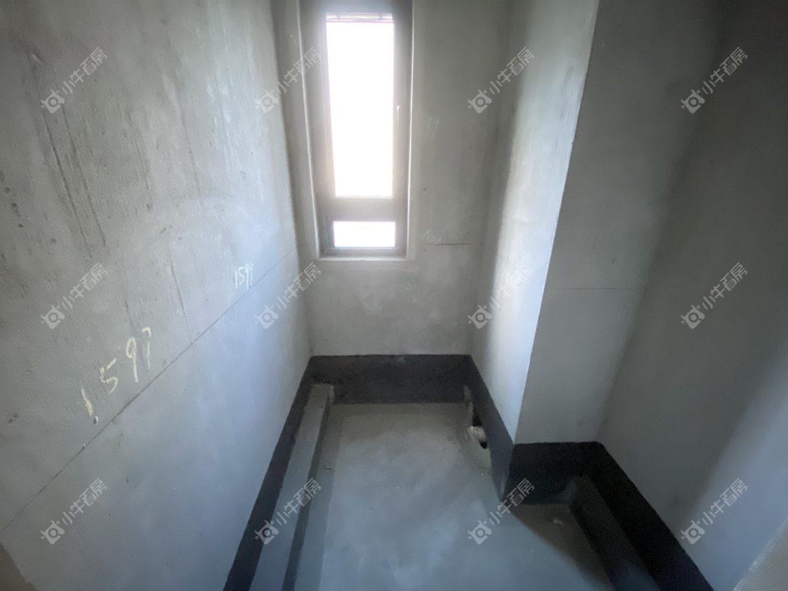 镇江碧桂园樾府在售二手房源室内图_小牛看房