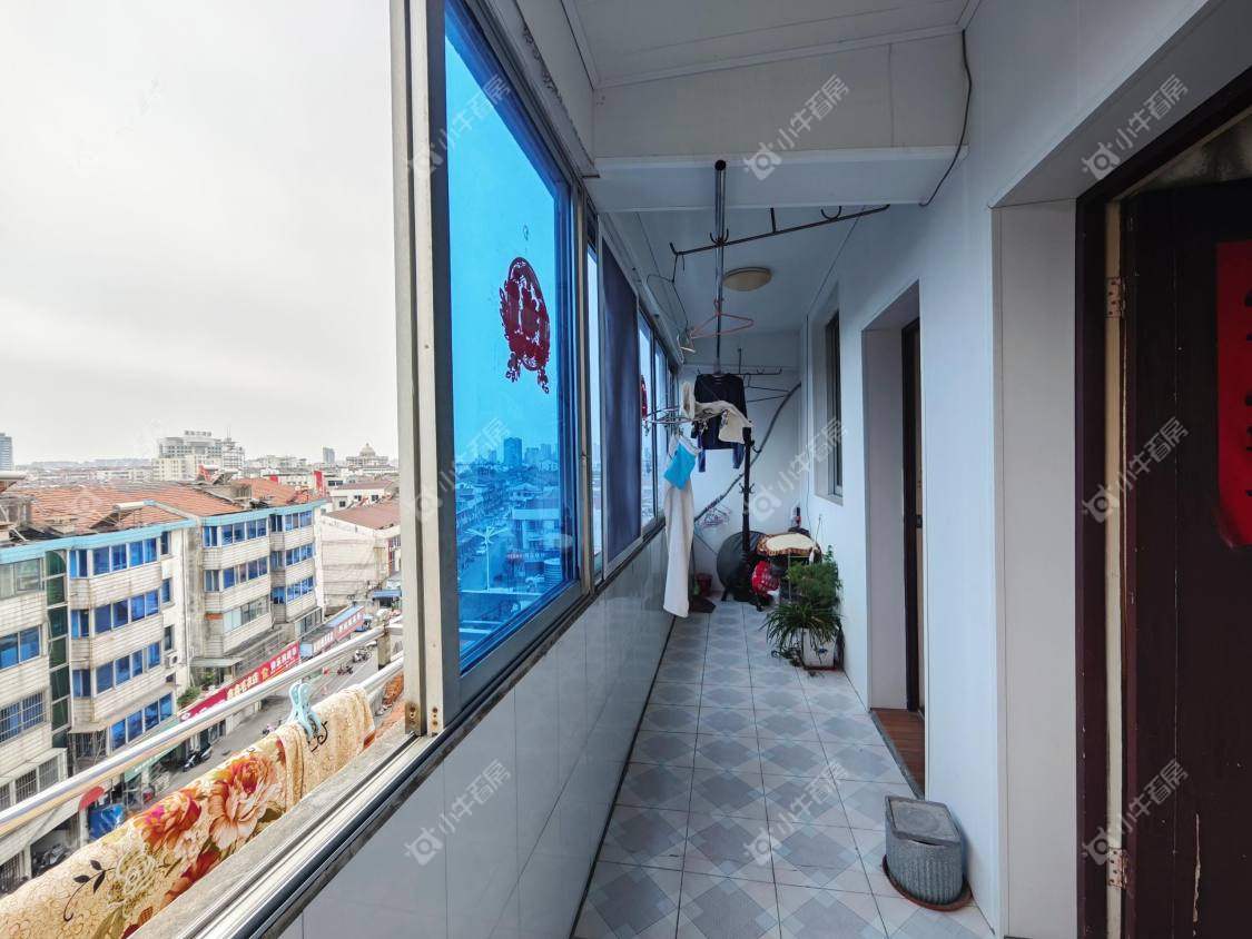 镇江商业街在售二手房源室内图_小牛看房