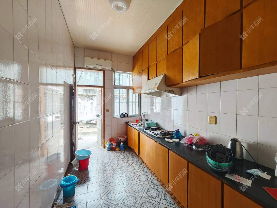 镇江商业街在售二手房源室内图_小牛看房