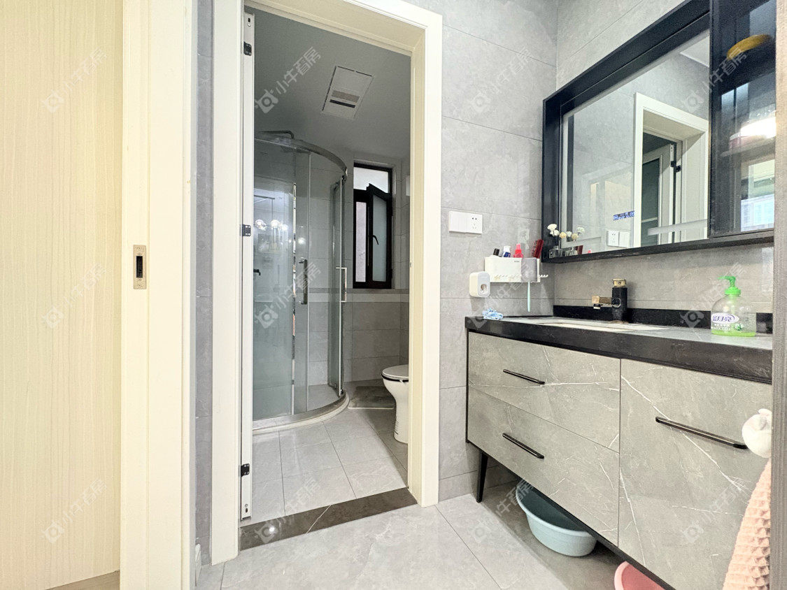 镇江和园在售二手房源室内图_小牛看房