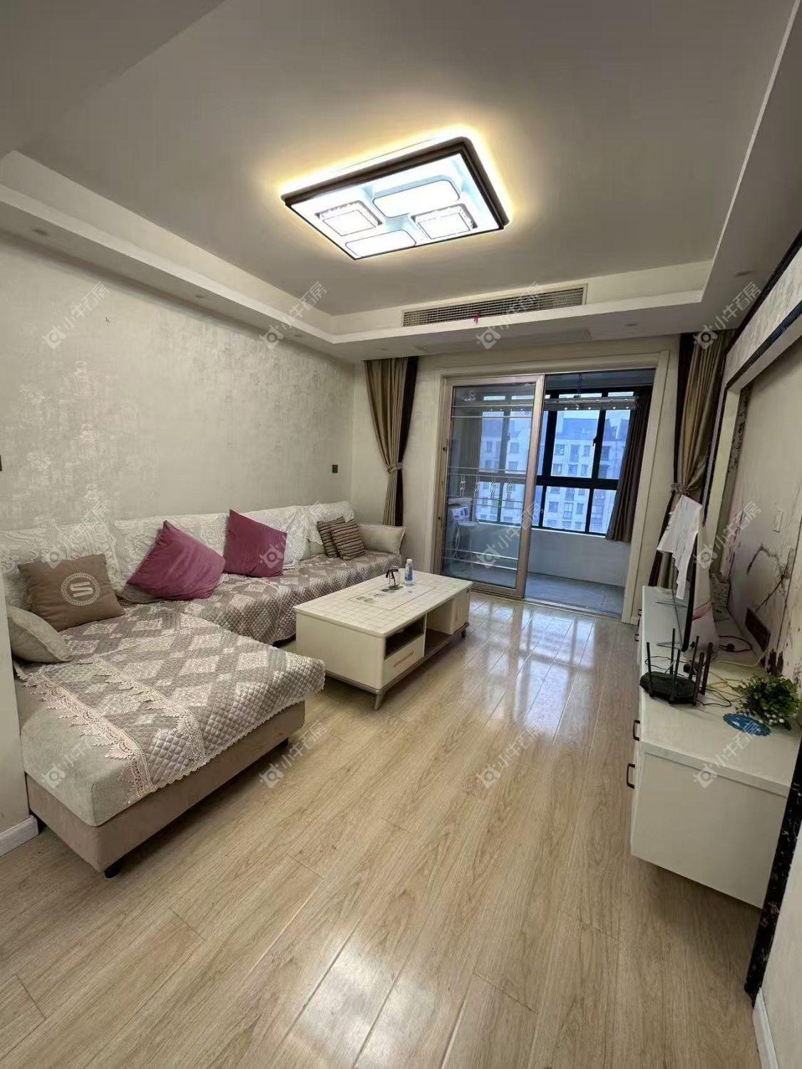 镇江练湖新城在售二手房源室内图_小牛看房