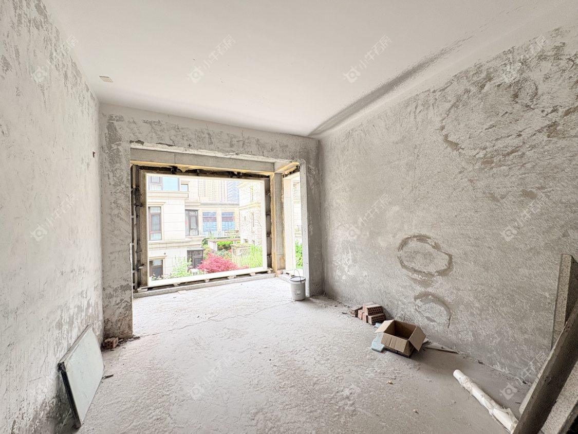 镇江大亚第一城别墅在售二手房源室内图_小牛看房