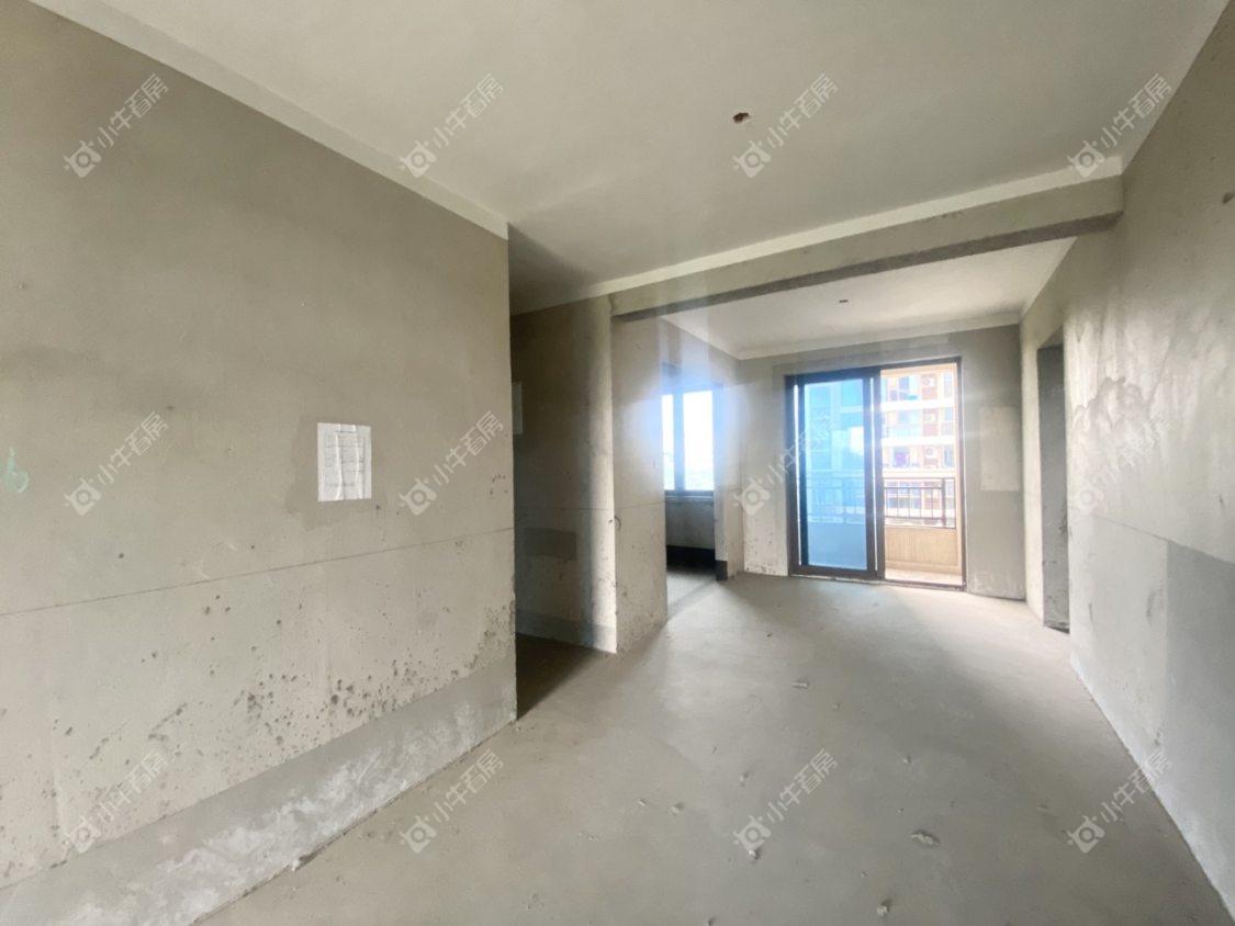 镇江碧桂园樾府在售二手房源室内图_小牛看房