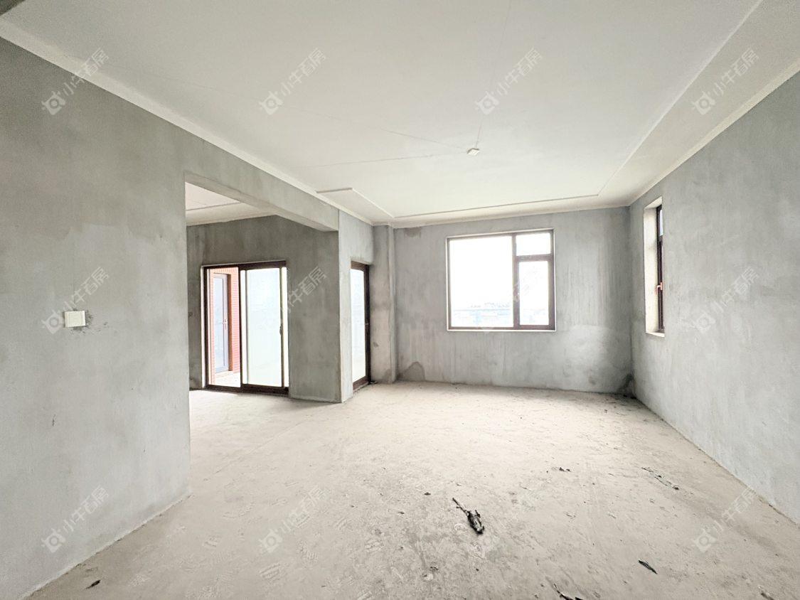 镇江天波城在售二手房源室内图_小牛看房