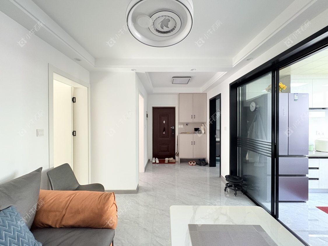 镇江万善园一村在售二手房源室内图_小牛看房