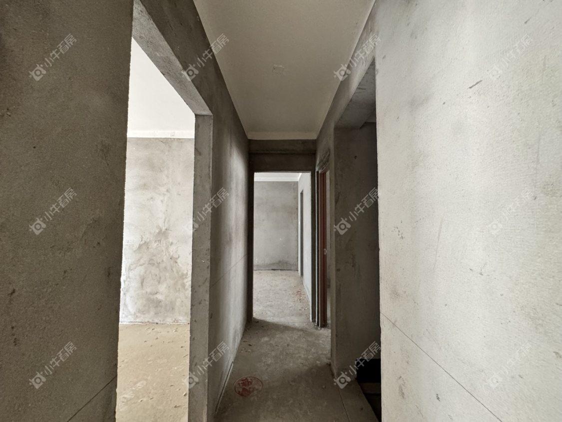 镇江凤熹台在售二手房源室内图_小牛看房