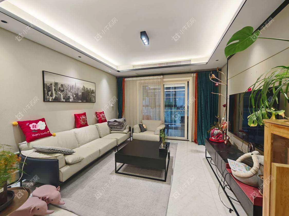 镇江滨河凤凰城在售二手房源室内图_小牛看房