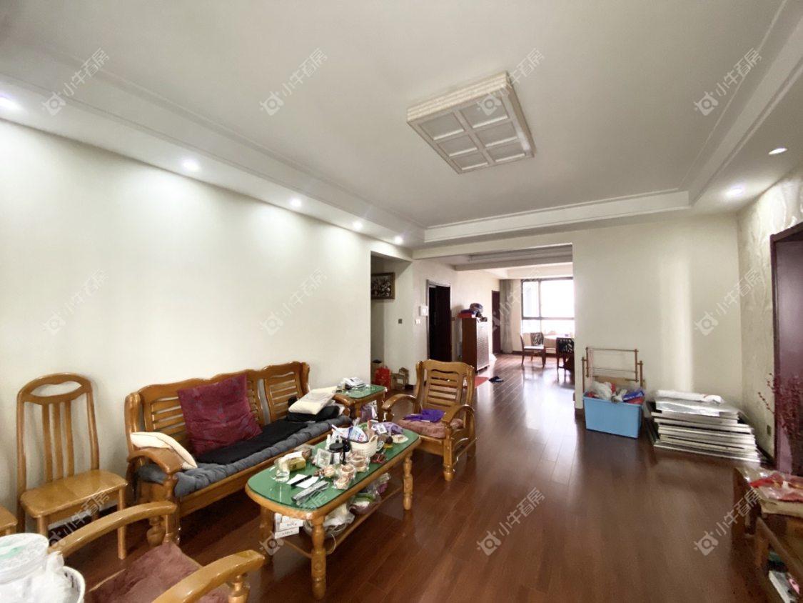 镇江嘉源首府在售二手房源室内图_小牛看房