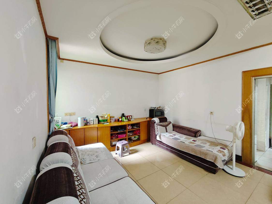 镇江鸿运楼在售二手房源室内图_小牛看房