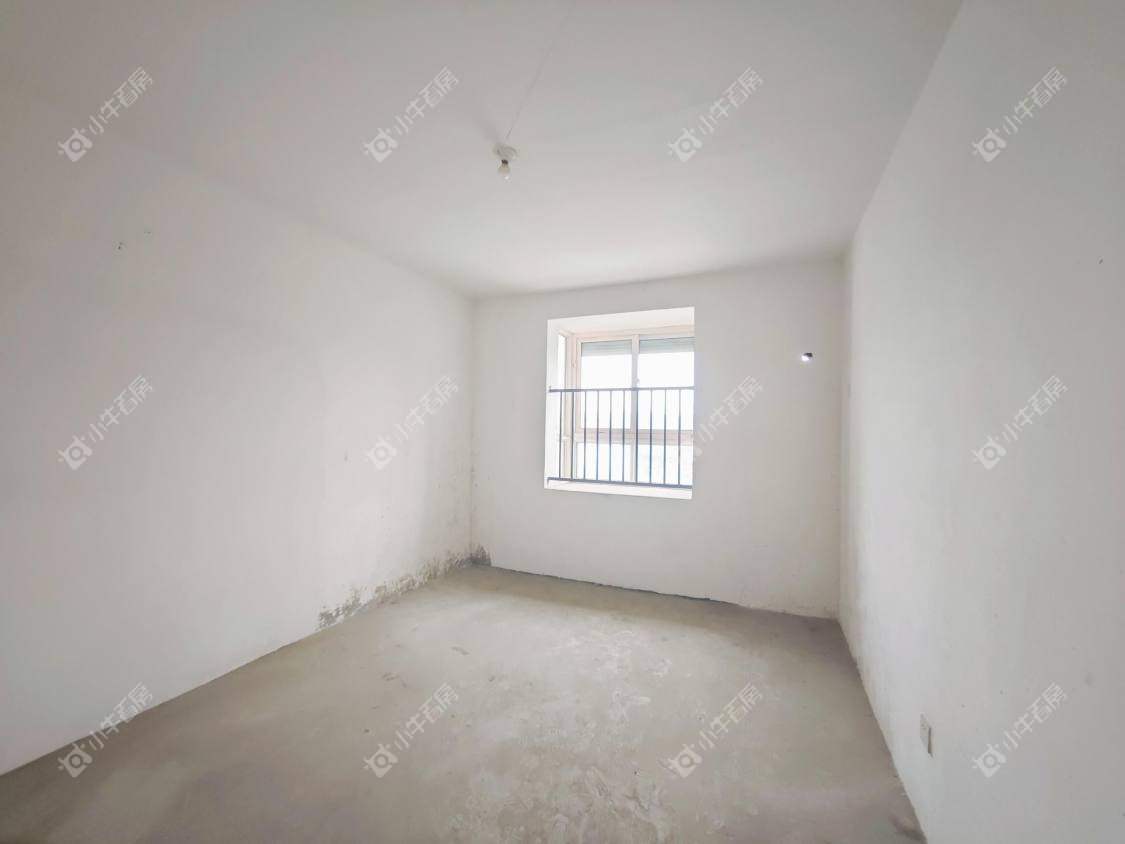 镇江嘉荟新城在售二手房源室内图_小牛看房