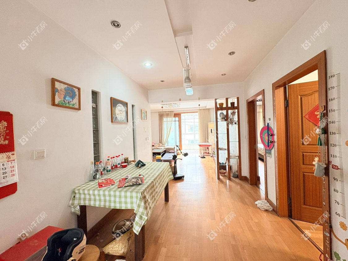 镇江凤翔花园在租房源室内图_小牛看房