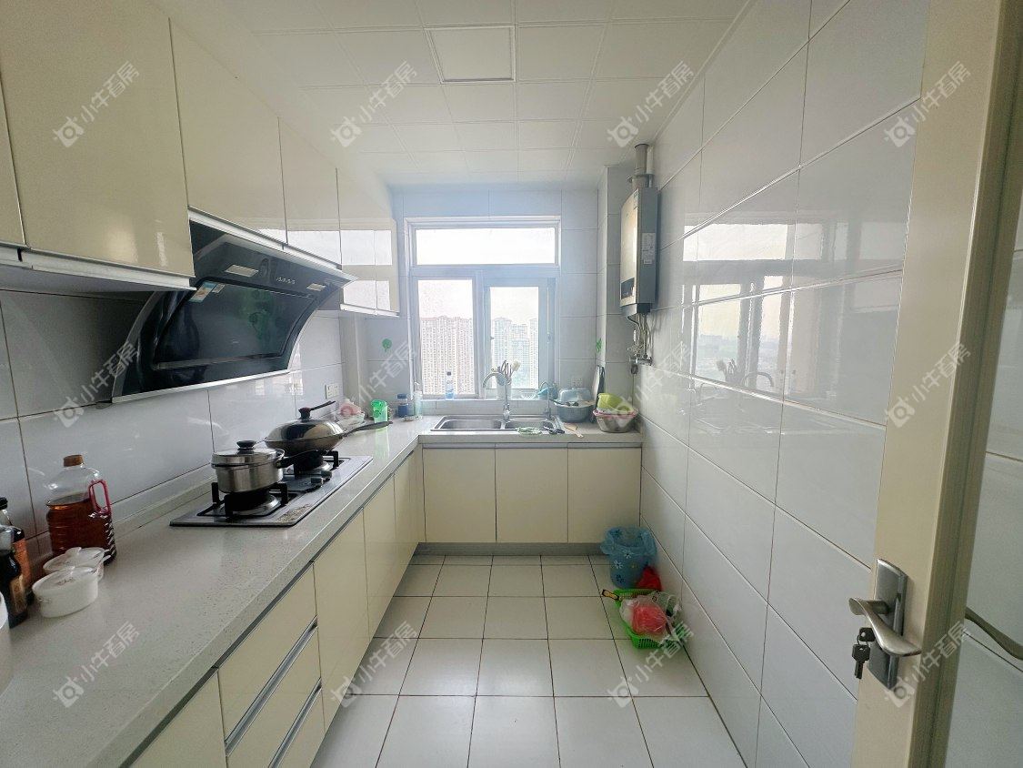 镇江美亚华悦在售二手房源室内图_小牛看房