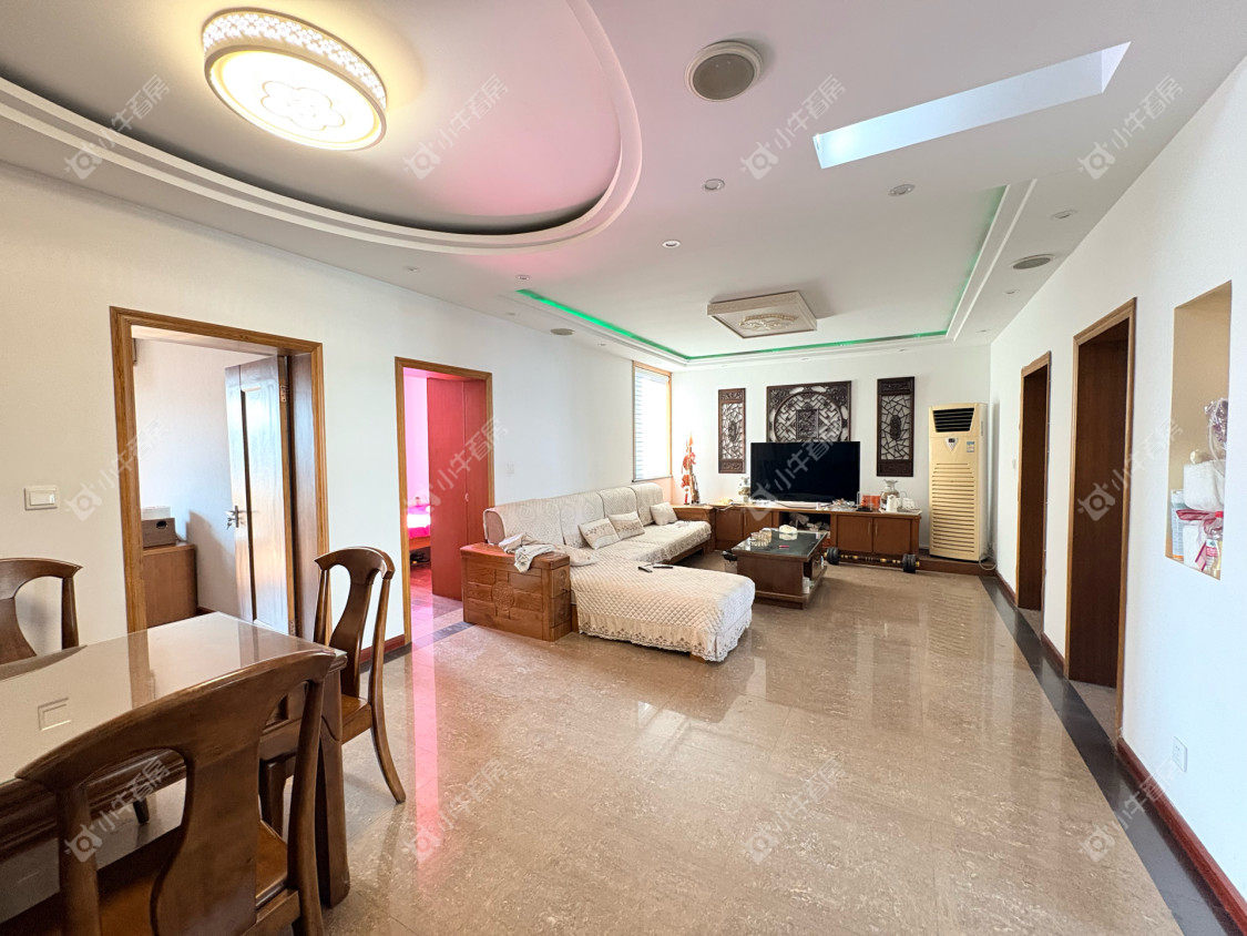 镇江大桥南苑在售二手房源室内图_小牛看房