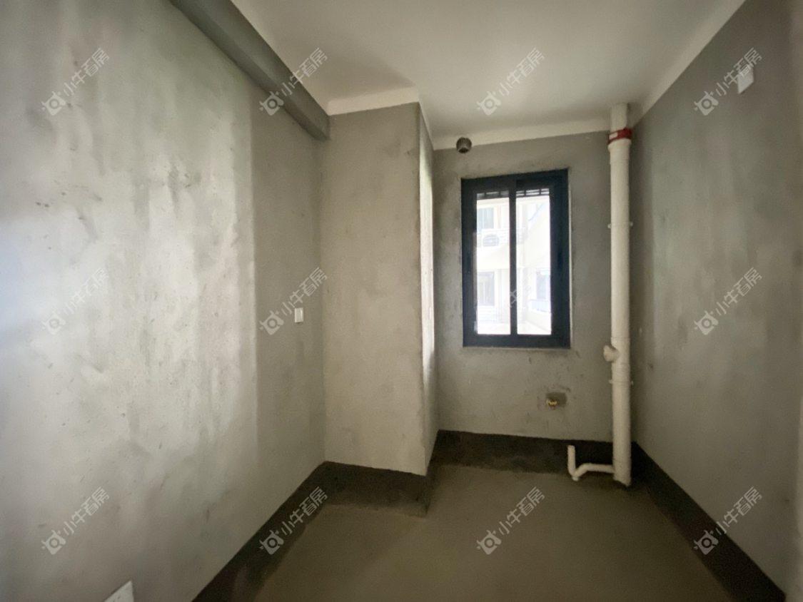 镇江融创华南映在售二手房源室内图_小牛看房