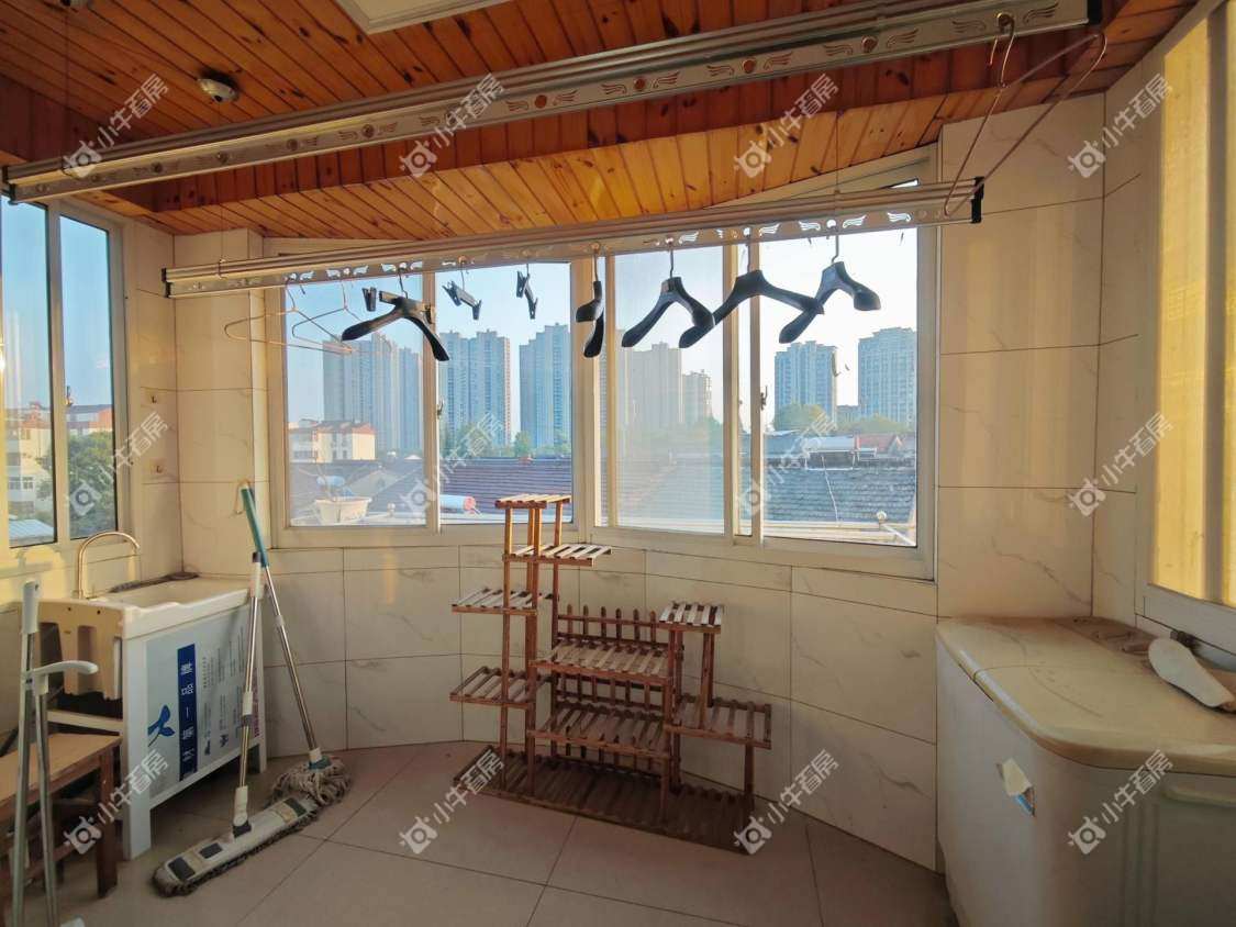 镇江凤美新村在租房源室内图_小牛看房